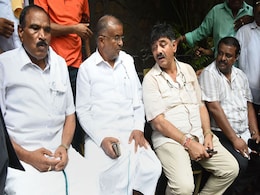 Karnataka Congress Leader Fails To Meet Rebels, "Escorted" To Mumbai Airport Karnataka Congress Leader Fails To Meet Rebels, "Escorted" To Mumbai Airport