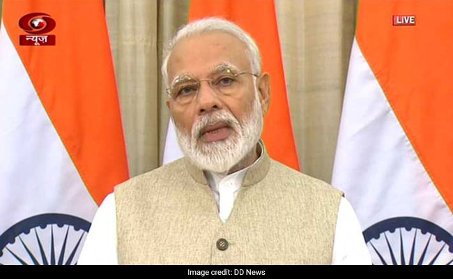 Budget 2019: अमीरों पर लगाम, मध्‍यम वर्ग को थोड़ी राहत और गांव-गरीब-महिला पर मेहरबान