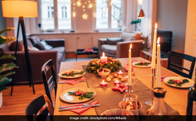 7 Table Runners That Will Add Flair To Your Dining Room Table