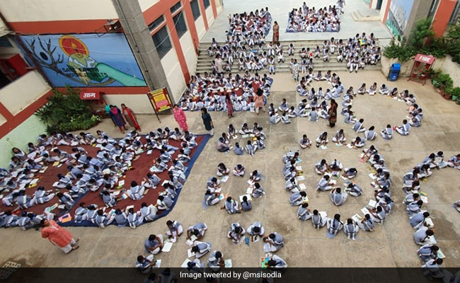 15-Day 'Happiness <i>Utsav</i>' Begins In Delhi Schools
