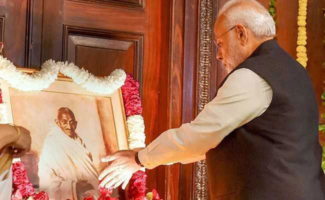 PM Asks BJP Lawmakers To Take 150-km Foot-March For 150th Gandhi Jayanti