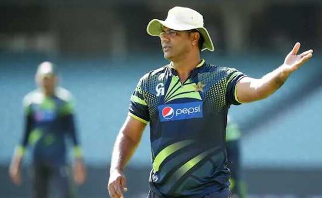 Thats Why Waqar Younis calls 15 bowlers to participate in special camp Thats Why Waqar Younis calls 15 bowlers to participate in special camp