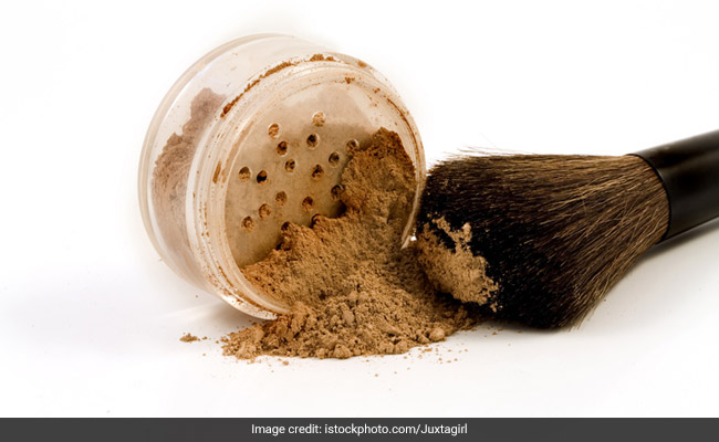 7 Setting Powders To Seal Your Makeup In The Humidity