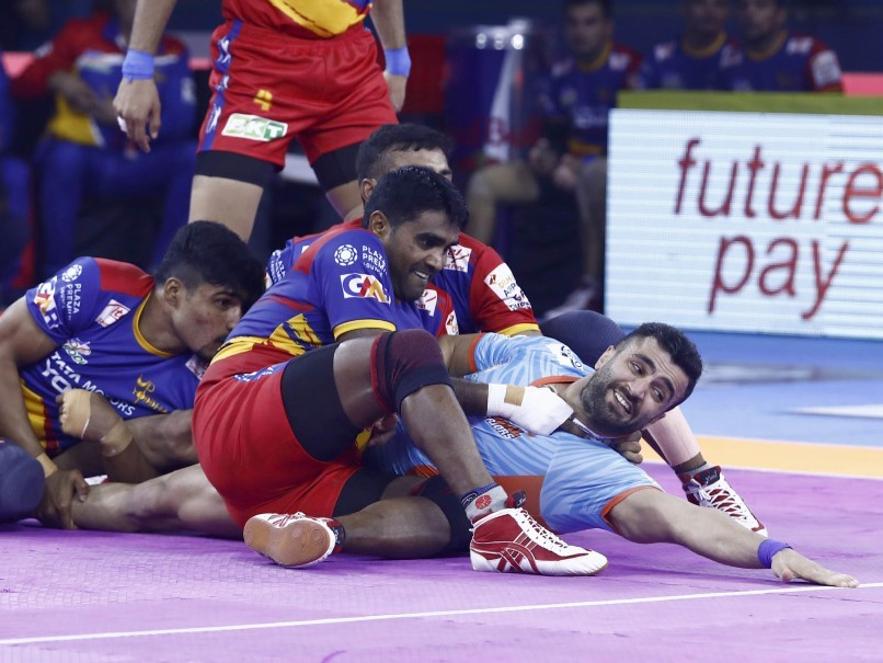 PKL 7: All-Round Bengal Warriors Thrash UP Yoddha, Dabang Delhi Edge Past Telugu Titans
