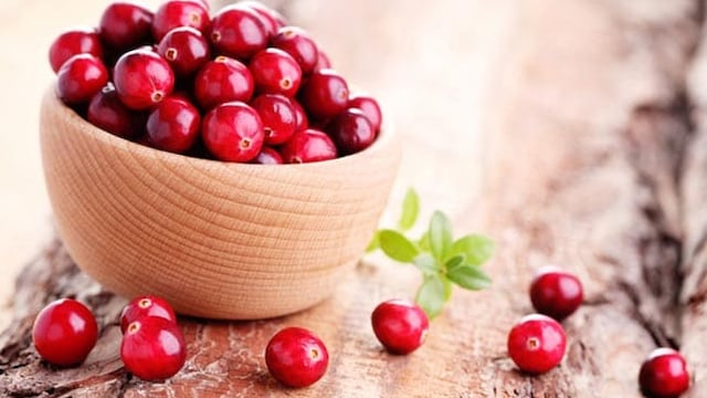Cranberries are a good source of dietary fibre, which aids in digestion