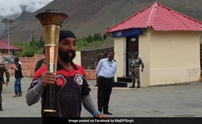 On Kargil Day, Amputee War Hero Runs With Victory Flame In Memory Of Dead