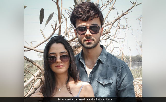 <i>Balika Vadhu</i> Actor Avinash Mukherjee Opens Up About Dating Saloni Luthra And His 4 Am Proposal