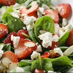 This High-Protein Paneer Salad Is The Answer To All Your Mid-Meal Cravings This High-Protein Paneer Salad Is The Answer To All Your Mid-Meal Cravings