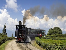 Toy Train On Bengal's New Jalpaiguri-Darjeeling Route Back After 17 Months Toy Train On Bengal's New Jalpaiguri-Darjeeling Route Back After 17 Months