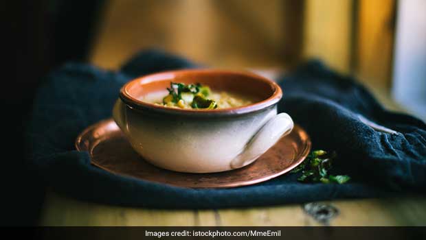 Monsoon Diet: Sip On The Hot Almond And Broccoli Soup To Stay Healthy