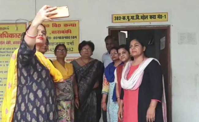 Why Teachers In This UP District Take Selfies Before Class