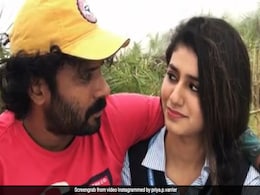 प्रिया प्रकाश वारियर और सीनू सिद्धार्थ के रोमांटिक अंदाज ने सोशल मीडिया पर मचाया तहलका, Video पहुंचा डेढ़ लाख के पार प्रिया प्रकाश वारियर और सीनू सिद्धार्थ के रोमांटिक अंदाज ने सोशल मीडिया पर मचाया तहलका, Video पहुंचा डेढ़ लाख के पार