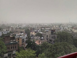 Heavy Rain Hits Parts Of Delhi After Days Of Heat, Humidity Heavy Rain Hits Parts Of Delhi After Days Of Heat, Humidity