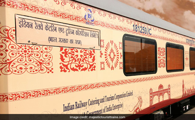 करवा चौथ स्पेशल ट्रेन हुई रद्द, सिर्फ दो कपल ही खरीद पाए 1 लाख की टिकट वाला 'ड्रीम हॉलिडे' करवा चौथ स्पेशल ट्रेन हुई रद्द, सिर्फ दो कपल ही खरीद पाए 1 लाख की टिकट वाला 'ड्रीम हॉलिडे'