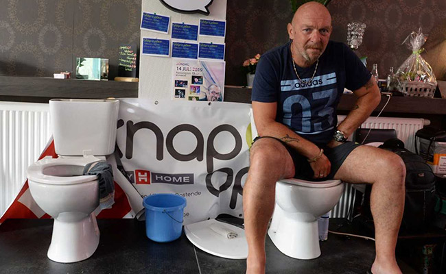 The Longest Toilet Break? Belgian Man Sits For 5 Days In Bid For Record