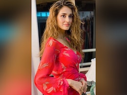 टाइगर श्रॉफ और ऋतिक रोशन की War के ट्रेलर पर दिशा पटानी का आया जबरदस्त रिएक्शन, बोलीं- ये तो पागलपन है... टाइगर श्रॉफ और ऋतिक रोशन की War के ट्रेलर पर दिशा पटानी का आया जबरदस्त रिएक्शन, बोलीं- ये तो पागलपन है...