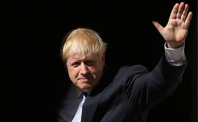 कश्मीर मामले को भारत और पाकिस्तान द्विपक्षीय स्तर पर सुलझाएं: बोरिस जॉन्सन