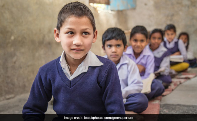 Make Mother Tongue Medium Of Instruction In Schools: Vice President