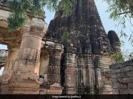 बाबरी मस्जिद गिराए जाने के बाद पाकिस्तान में बंद हुआ था ये मंदिर, पीएम इमरान खान ने खुलवाए दरवाजे बाबरी मस्जिद गिराए जाने के बाद पाकिस्तान में बंद हुआ था ये मंदिर, पीएम इमरान खान ने खुलवाए दरवाजे