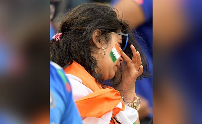 Cricket Enthusiast Dies Watching India Cricket Enthusiast Dies Watching India