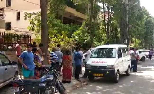 "Not Able To Handle Family": Man Kills Wife, Children, Then Hangs Himself