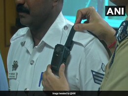 ट्रैफिक उल्लंघन ने यूपी के सपा विधायक को बनाया भगोड़ा, जानें पूरा मामला ट्रैफिक उल्लंघन ने यूपी के सपा विधायक को बनाया भगोड़ा, जानें पूरा मामला