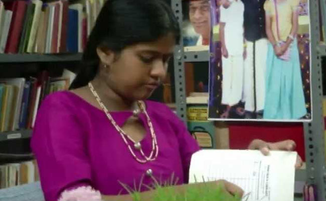 12-Year-Old Girl Runs Free Library In Kerala's Kochi With Over 2,500 Books