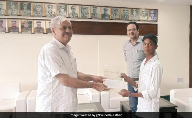 Teens Playing Cricket In Jaipur Save Minor From Sexual Assault