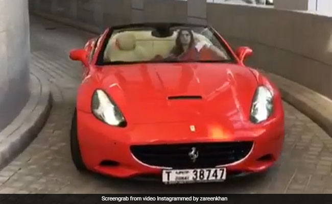 फरारी दौड़ाती काम पर निकली सलमान खान की ये एक्ट्रेस,VIDEO देख फैन्स बोले - मैम हमें भी ले चलो