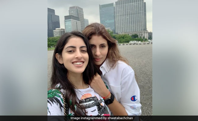 Shweta Bachchan And Daughter Navya Naveli Are Behaving Like 'Unaccompanied Minors' On Japan Vacay. LOL