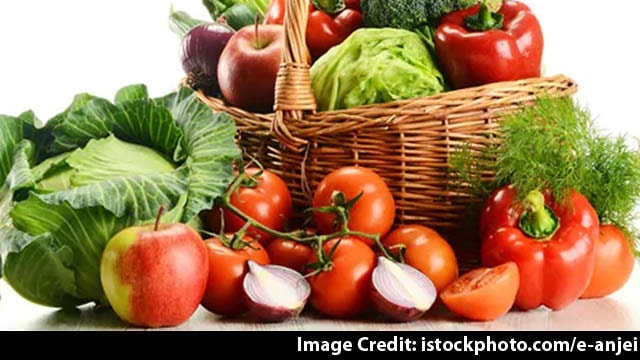 Dr Agarwal recommends, "incorporating a variety of these iron-rich options into your diet is key."