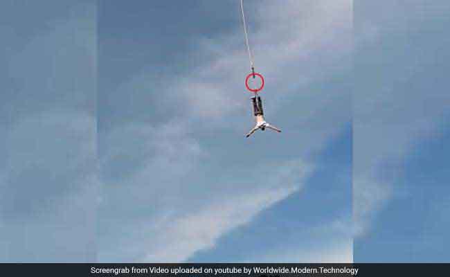Man Plummets To Ground As Bungee Rope Snaps In Horrifying Video