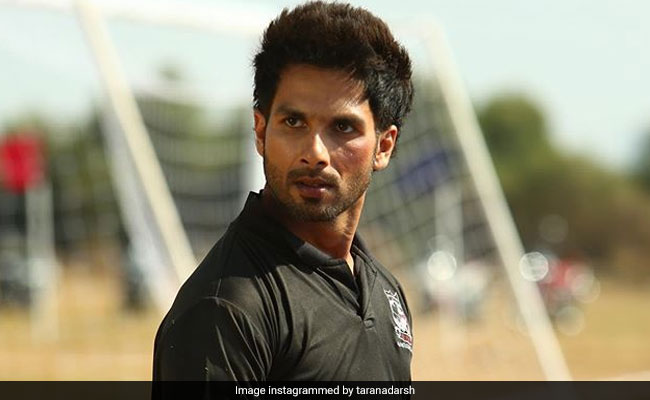 <I>Kabir Singh</i> Box Office Collection Day 17: Shahid Kapoor's Film Continues To Brave Backlash With 235 Crore