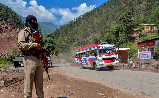 Queues At ATMs, Fuel Pumps In Srinagar After J&K Security Threat: Updates