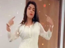Bhojpuri Cinema: आम्रपाली दुबे ने पंजाबी सॉन्ग 'वखरा स्वैग' पर किया धमाकेदार डांस, बार-बार देखा जा रहा Video Bhojpuri Cinema: आम्रपाली दुबे ने पंजाबी सॉन्ग 'वखरा स्वैग' पर किया धमाकेदार डांस, बार-बार देखा जा रहा Video