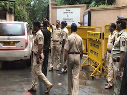 होटल में रुके कर्नाटक के बागी MLAs ने फिर लिखा मुंबई पुलिस को खत, कहा- कांग्रेस नेताओं से हमें खतरा है होटल में रुके कर्नाटक के बागी MLAs ने फिर लिखा मुंबई पुलिस को खत, कहा- कांग्रेस नेताओं से हमें खतरा है