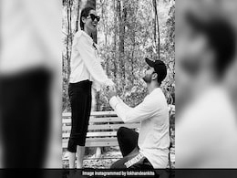 Ankita Lokhande And Vicky Jain Jam Insta Traffic With What Looks Like A Proposal Ankita Lokhande And Vicky Jain Jam Insta Traffic With What Looks Like A Proposal
