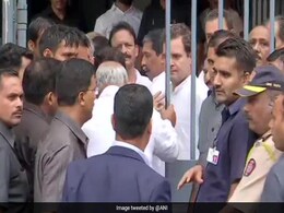 मानहानि मामले में राहुल गांधी को मिली जमानत, गौरी लंकेश मर्डर केस में बताया था RSS का हाथ मानहानि मामले में राहुल गांधी को मिली जमानत, गौरी लंकेश मर्डर केस में बताया था RSS का हाथ