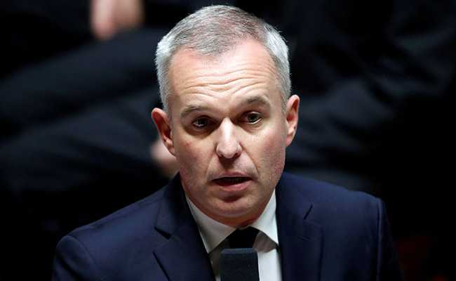 French Minister Quits After Criticism Over Lavish Spending