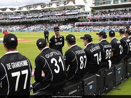 न्यूजीलैंड के बैटिंग कोच के तौर पर क्रेग मैकमिलन का कार्यकाल खत्म, किया यह भावुक ट्वीट.. न्यूजीलैंड के बैटिंग कोच के तौर पर क्रेग मैकमिलन का कार्यकाल खत्म, किया यह भावुक ट्वीट..