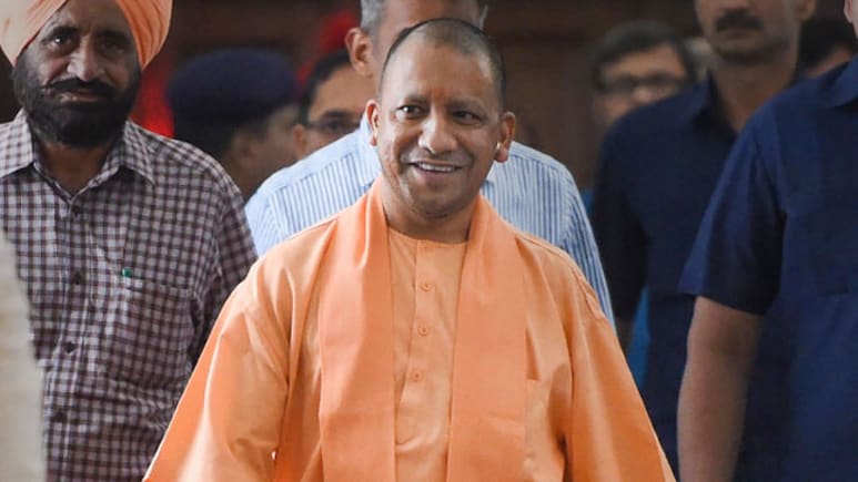 क्या यूपी में कुछ बड़ा होने वाला है? समझिए सीएम योगी की संगठन के नेताओं से मुलाकात के मायने