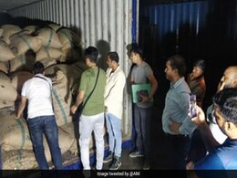 Cops Arrest 2 Afghan Nationals For Smuggling Drugs, Seize 130 Kg Heroin Cops Arrest 2 Afghan Nationals For Smuggling Drugs, Seize 130 Kg Heroin