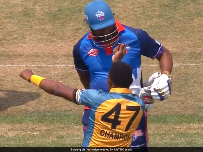 Simon Doull Unimpressed With The Tag On Dwayne Bravo Simon Doull Unimpressed With The Tag On Dwayne Bravo