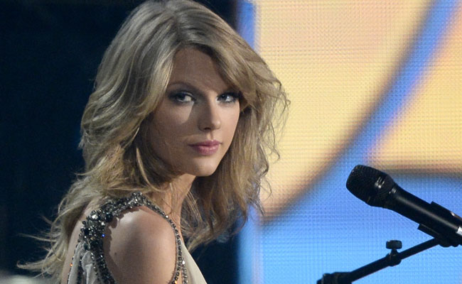 In Taylor Swift Vs Scooter Braun <I>Bad Blood</I>, The Justin Bieber Factor