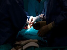 सड़क हादसे की पीड़ित 15 साल की लड़की के अंगों से छह लोगों की जान बची सड़क हादसे की पीड़ित 15 साल की लड़की के अंगों से छह लोगों की जान बची