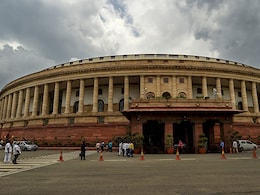 Government Staff Can Take 30-Day Leave To Care For Elderly Parents: Centre Government Staff Can Take 30-Day Leave To Care For Elderly Parents: Centre