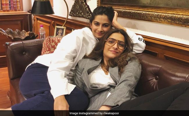 Rhea Kapoor's Pic With 'Partner In Crime' Sonam Kapoor Is All About Sibling Love
