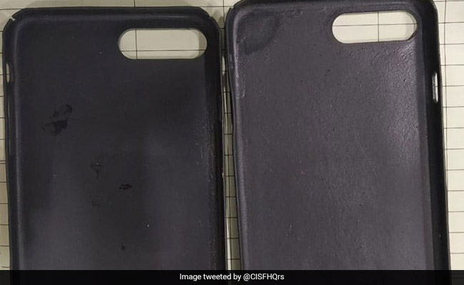 Gold Mobile Covers Worth 42 Lakh Seized From Chinese Men At Delhi Airport