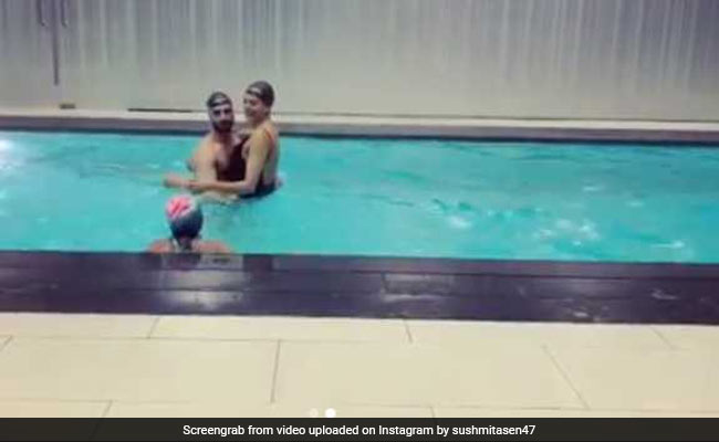 Sushmita Sen, Rohman Shawl Make A Splash In The Pool, Daughter Alisah Joins Them