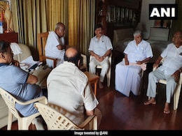 Karnataka Political Crisis Updates : कर्नाटक कांग्रेस के प्रमुख केसी वेणुगोपाल ने कहा, 'चिंता मत कीजिए' Karnataka Political Crisis Updates : कर्नाटक कांग्रेस के प्रमुख केसी वेणुगोपाल ने कहा, 'चिंता मत कीजिए'